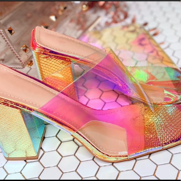 Iridescent Chunky Heel! - Picture 3 of 5